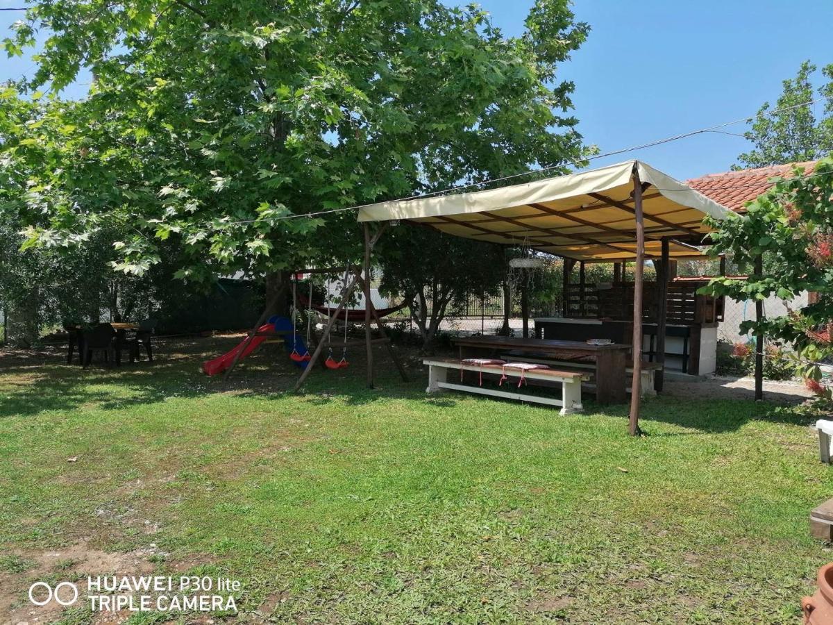 Country Village 尼坡帝 外观 照片